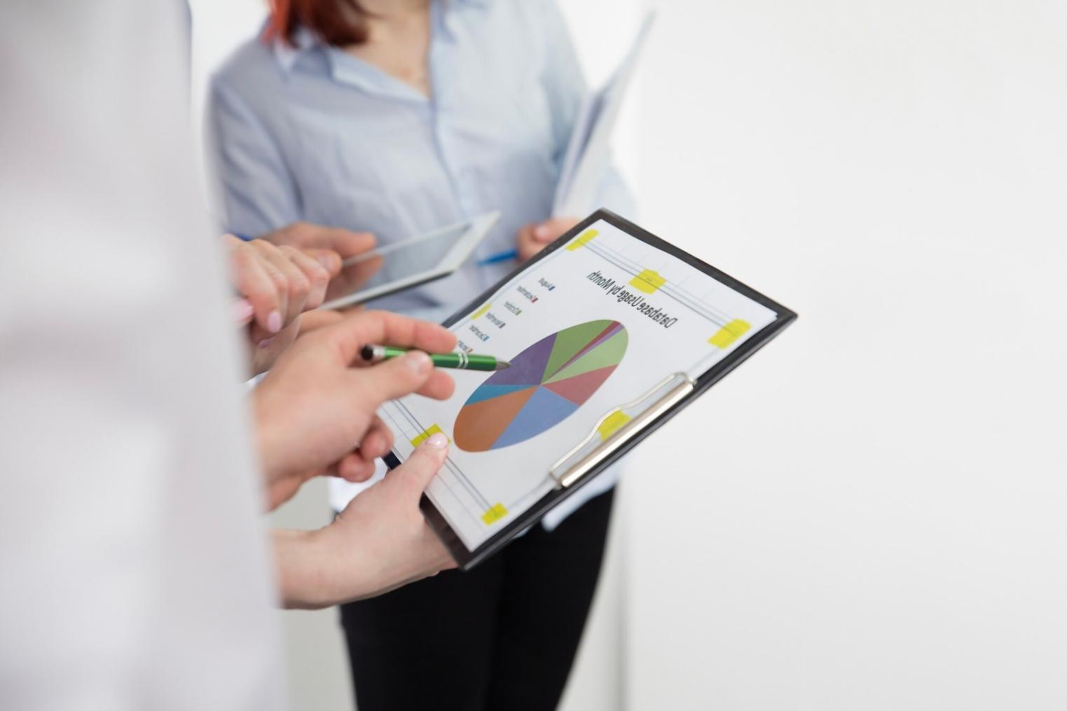 Teilnehmer beim intensiven SEO-Seminar mit praktischen Übungen